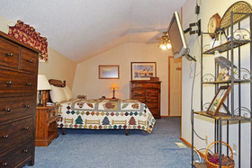 Roberts Trappers Lodge