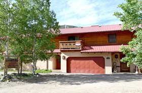 Running Bear River Lodge