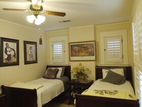 Hacienda Amor de Roswell