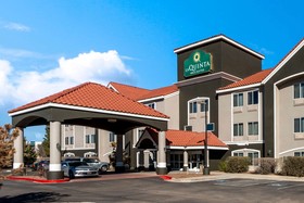 La Quinta Inn & Suites by Wyndham Roswell
