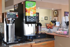 Super 8 by Wyndham Roswell