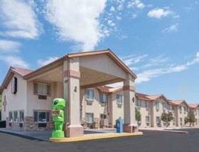 Super 8 by Wyndham Roswell