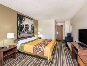 Super 8 by Wyndham Roswell