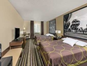 Super 8 by Wyndham Roswell