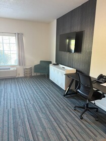 The Enchanted Suites & Residence