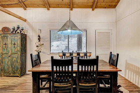 A Climbing Cub Cabin