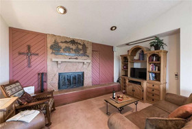 Lindley's Valley View