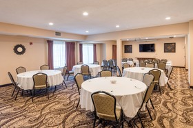 MCM Eleganté Lodge & Resort