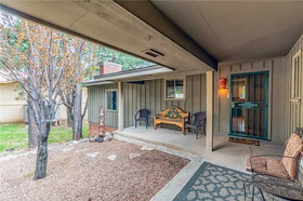 Mustang Hideaway Cabin