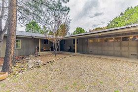 Mustang Hideaway Cabin