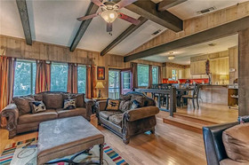 Mustang Hideaway Cabin