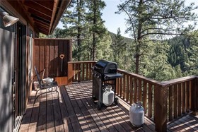 Rettig's Rustic Retreat