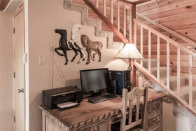 Rettig's Rustic Retreat