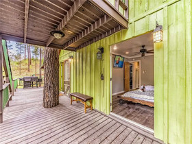 Turtle Mountain Cabin