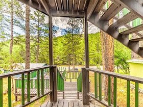 Turtle Mountain Cabin