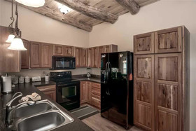 White Mountain Paradise