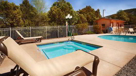 Best Western Pine Springs Inn