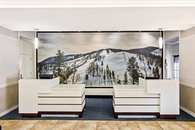 La Quinta Inn & Suites by Wyndham Ruidoso Downs