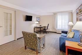 La Quinta Inn & Suites by Wyndham Ruidoso Downs