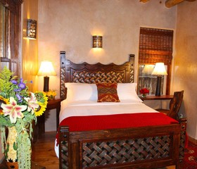 Antigua Inn
