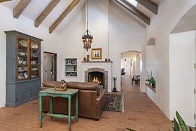 Arroyo Vista - Secluded Southwestern Luxury