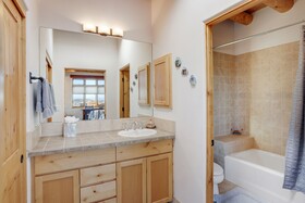 Bishop's Lodge - Villas