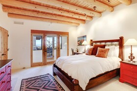 Bishop's Lodge - Villas