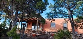 Casa Cuma Bed & Breakfast