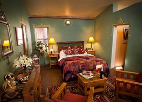 El Paradero Bed & Breakfast Inn