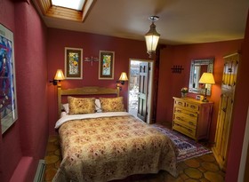 El Paradero Bed & Breakfast Inn