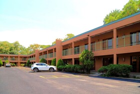 Garretts Desert Inn