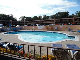 Garretts Desert Inn
