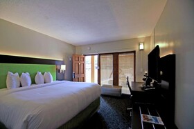 Garretts Desert Inn