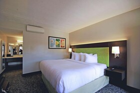 Garretts Desert Inn