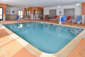 Holiday Inn Express & Suites Santa Fe