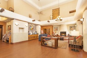 Holiday Inn Express & Suites Santa Fe