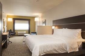 Holiday Inn Express & Suites Santa Fe