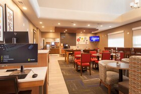 Holiday Inn Express & Suites Santa Fe