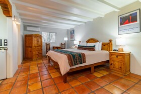 Hotel Pecos Trail Inn