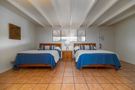 Hotel Pecos Trail Inn