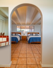 Hotel Pecos Trail Inn