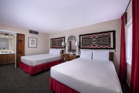 Inn of the Governors