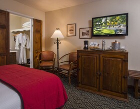 Inn of the Governors