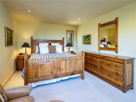 Mitchell's East Side