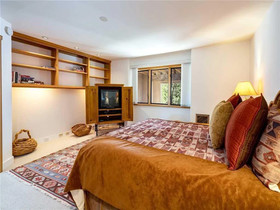 Mitchell's East Side