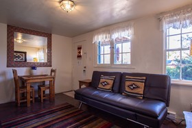 Pueblo Bonito B&B Inn