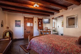Pueblo Bonito B&B Inn