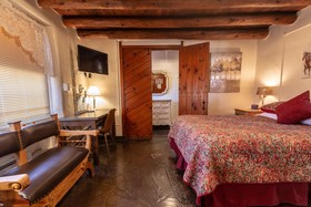 Pueblo Bonito B&B Inn