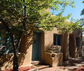 Pueblo Bonito B&B Inn