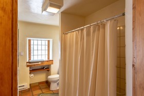 Pueblo Bonito B&B Inn